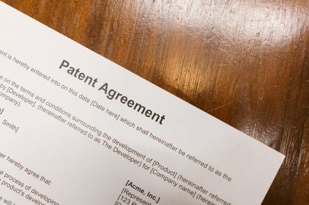 Signing a commercial contract, illustrating how to structure a distributor agreement